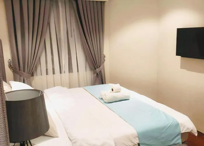 Tambuli Escape Aparthotel